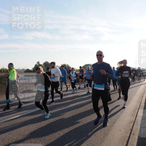 03.10.2025 - Köhlbrandbrückenlauf Fabian Wolf http://msf.ph/oto/9012725 03.10.2025 09:23:27 Position 3 2641, 2246 meine-sportfotos.de