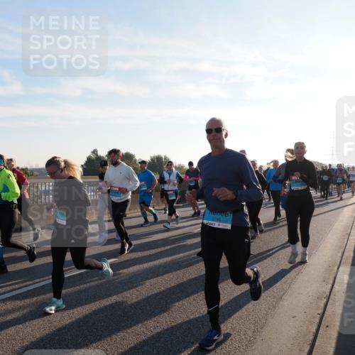 03.10.2025 - Köhlbrandbrückenlauf Fabian Wolf http://msf.ph/oto/9012730 03.10.2025 09:23:27 Position 3 2246 meine-sportfotos.de