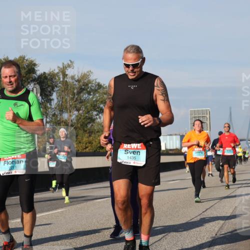 03.10.2025 - Köhlbrandbrückenlauf Luisa Fischer http://msf.ph/oto/9012749 03.10.2025 10:55:56 Position 3 2711, 1435 meine-sportfotos.de
