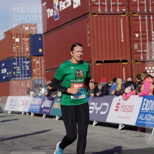 03.10.2025 - Köhlbrandbrückenlauf Michael Burmester http://msf.ph/oto/9012798 03.10.2025 10:13:12 Ziel 1181, 1191, 1227, 1260, 1388, 1621, 3186, 3601, 3798 meine-sportfotos.de