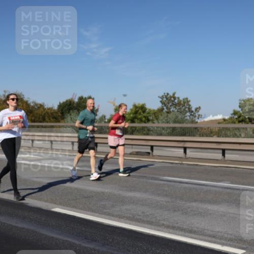 03.10.2025 - Köhlbrandbrückenlauf Julia Fischer http://msf.ph/oto/9012802 03.10.2025 13:04:11 Position 3  meine-sportfotos.de