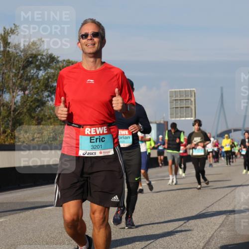 03.10.2025 - Köhlbrandbrückenlauf Luisa Fischer http://msf.ph/oto/9012805 03.10.2025 10:56:02 Position 3 2021, 00, 3201, 605 meine-sportfotos.de