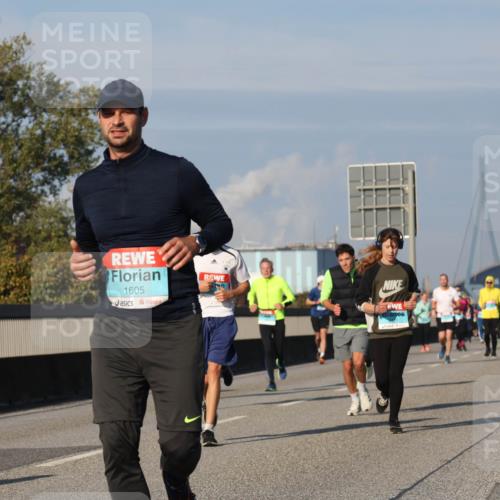 03.10.2025 - Köhlbrandbrückenlauf Luisa Fischer http://msf.ph/oto/9012814 03.10.2025 10:56:03 Position 3 1605 meine-sportfotos.de