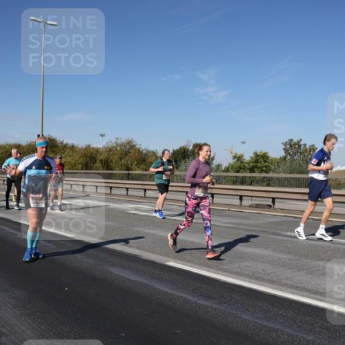 03.10.2025 - Köhlbrandbrückenlauf Julia Fischer http://msf.ph/oto/9012829 03.10.2025 13:04:17 Position 3  meine-sportfotos.de