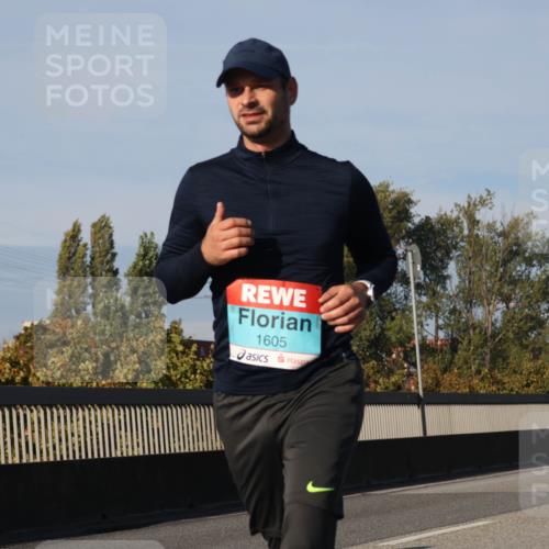 03.10.2025 - Köhlbrandbrückenlauf Luisa Fischer http://msf.ph/oto/9012832 03.10.2025 10:56:04 Position 3 1341, 1605 meine-sportfotos.de