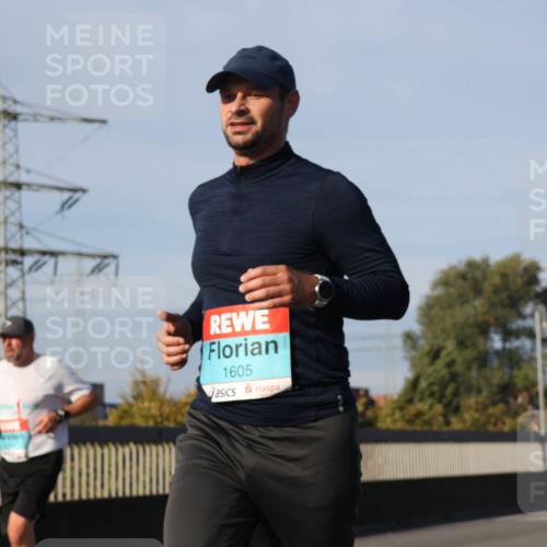 03.10.2025 - Köhlbrandbrückenlauf Luisa Fischer http://msf.ph/oto/9012836 03.10.2025 10:56:05 Position 3 1605 meine-sportfotos.de