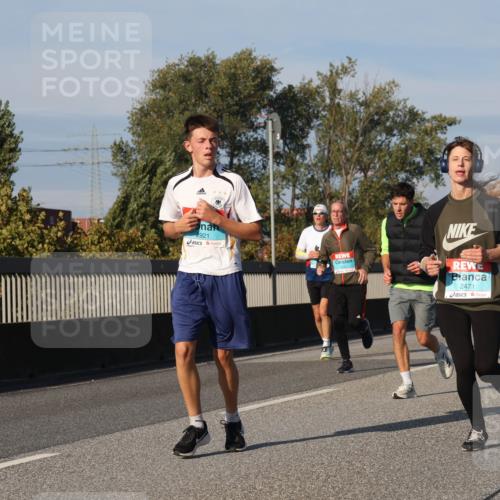 03.10.2025 - Köhlbrandbrückenlauf Luisa Fischer http://msf.ph/oto/9012863 03.10.2025 10:56:07 Position 3 2921, 2471 meine-sportfotos.de