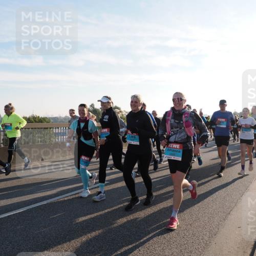03.10.2025 - Köhlbrandbrückenlauf Fabian Wolf http://msf.ph/oto/9012880 03.10.2025 09:23:34 Position 3 3324, 3322 meine-sportfotos.de