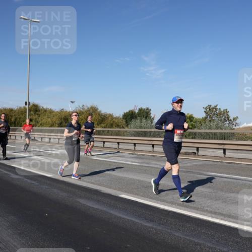 03.10.2025 - Köhlbrandbrückenlauf Julia Fischer http://msf.ph/oto/9012910 03.10.2025 13:04:30 Position 3  meine-sportfotos.de