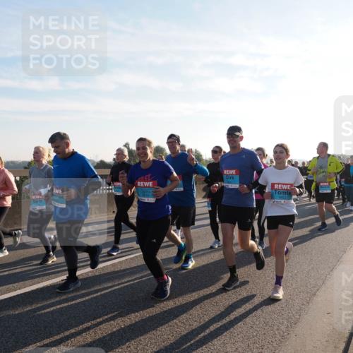 03.10.2025 - Köhlbrandbrückenlauf Fabian Wolf http://msf.ph/oto/9012917 03.10.2025 09:23:35 Position 3 3810, 1653 meine-sportfotos.de