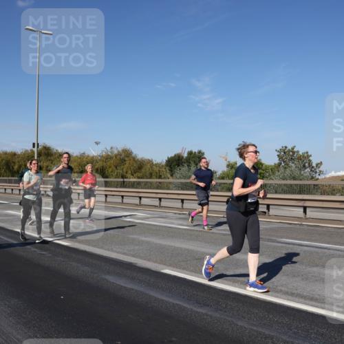 03.10.2025 - Köhlbrandbrückenlauf Julia Fischer http://msf.ph/oto/9012920 03.10.2025 13:04:31 Position 3  meine-sportfotos.de