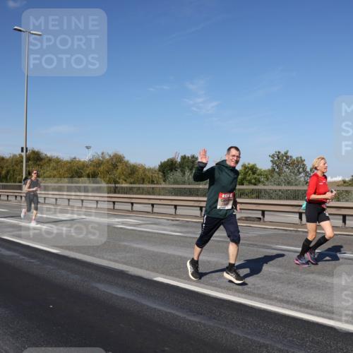 03.10.2025 - Köhlbrandbrückenlauf Julia Fischer http://msf.ph/oto/9012940 03.10.2025 13:04:34 Position 3  meine-sportfotos.de