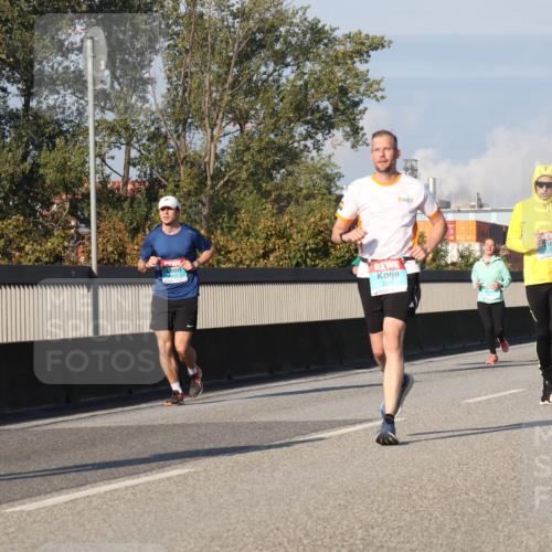 03.10.2025 - Köhlbrandbrückenlauf Luisa Fischer http://msf.ph/oto/9012959 03.10.2025 10:56:16 Position 3 1801 meine-sportfotos.de