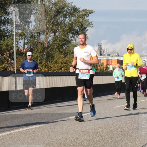 03.10.2025 - Köhlbrandbrückenlauf Luisa Fischer http://msf.ph/oto/9012963 03.10.2025 10:56:16 Position 3 3345, 1701 meine-sportfotos.de