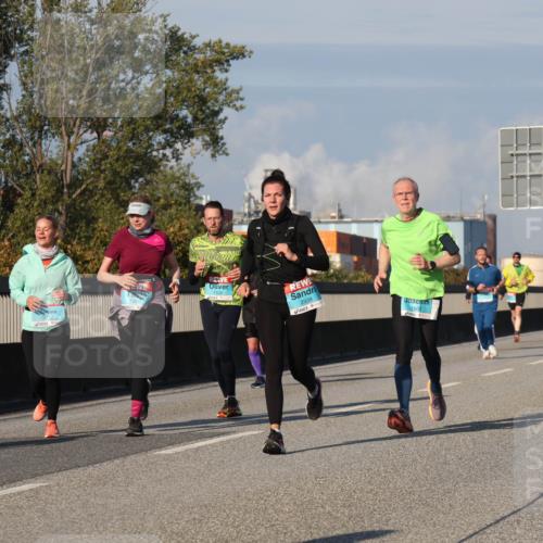 03.10.2025 - Köhlbrandbrückenlauf Luisa Fischer http://msf.ph/oto/9013014 03.10.2025 10:56:21 Position 3 2939, 1802, 3711 meine-sportfotos.de