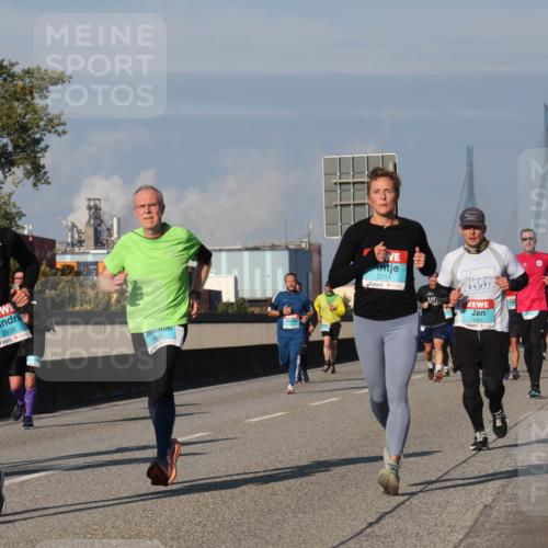 03.10.2025 - Köhlbrandbrückenlauf Luisa Fischer http://msf.ph/oto/9013022 03.10.2025 10:56:22 Position 3 568, 2939, 3711, 1491 meine-sportfotos.de