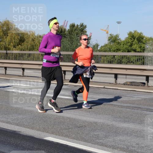 03.10.2025 - Köhlbrandbrückenlauf Julia Fischer http://msf.ph/oto/9013049 03.10.2025 13:05:02 Position 3  meine-sportfotos.de