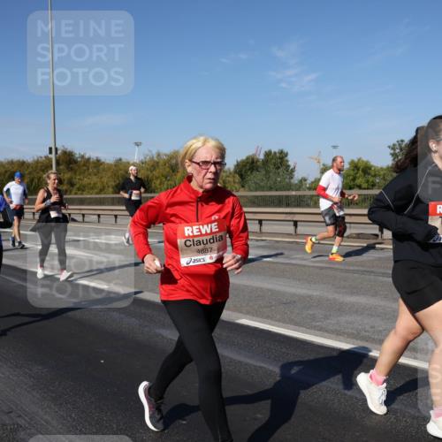 03.10.2025 - Köhlbrandbrückenlauf Julia Fischer http://msf.ph/oto/9013100 03.10.2025 13:05:10 Position 3 4887, 4285 meine-sportfotos.de