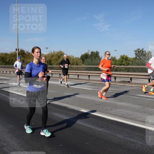 03.10.2025 - Köhlbrandbrückenlauf Julia Fischer http://msf.ph/oto/9013104 03.10.2025 13:05:11 Position 3  meine-sportfotos.de