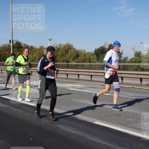 03.10.2025 - Köhlbrandbrückenlauf Julia Fischer http://msf.ph/oto/9013117 03.10.2025 13:05:14 Position 3 613 meine-sportfotos.de