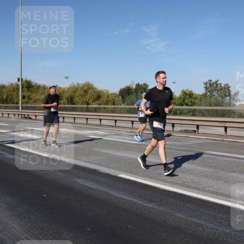 03.10.2025 - Köhlbrandbrückenlauf Julia Fischer http://msf.ph/oto/9013198 03.10.2025 13:05:31 Position 3  meine-sportfotos.de