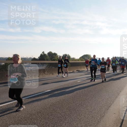 03.10.2025 - Köhlbrandbrückenlauf Fabian Wolf http://msf.ph/oto/9013291 03.10.2025 09:23:53 Position 3 3130 meine-sportfotos.de