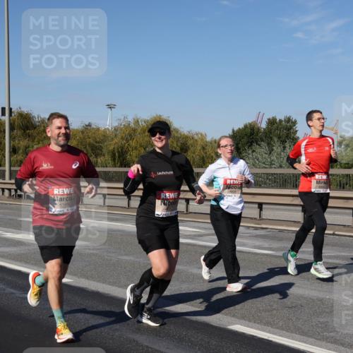 03.10.2025 - Köhlbrandbrückenlauf Julia Fischer http://msf.ph/oto/9013322 03.10.2025 13:05:57 Position 3 5363, 4905 meine-sportfotos.de