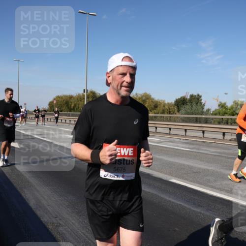 03.10.2025 - Köhlbrandbrückenlauf Julia Fischer http://msf.ph/oto/9013374 03.10.2025 13:06:07 Position 3 5675 meine-sportfotos.de