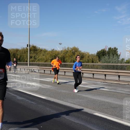 03.10.2025 - Köhlbrandbrückenlauf Julia Fischer http://msf.ph/oto/9013382 03.10.2025 13:06:09 Position 3 4589 meine-sportfotos.de