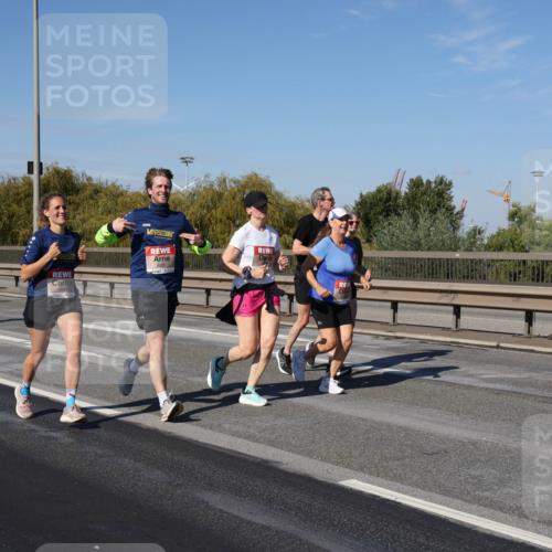 03.10.2025 - Köhlbrandbrückenlauf Julia Fischer http://msf.ph/oto/9013416 03.10.2025 13:06:15 Position 3 5272 meine-sportfotos.de