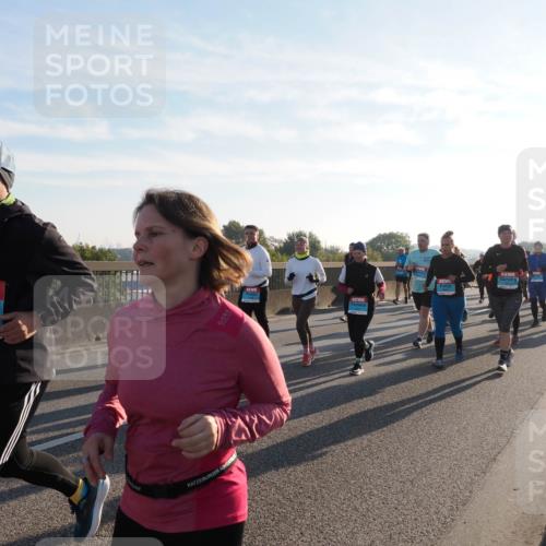 03.10.2025 - Köhlbrandbrückenlauf Fabian Wolf http://msf.ph/oto/9013436 03.10.2025 09:24:01 Position 3 3455 meine-sportfotos.de