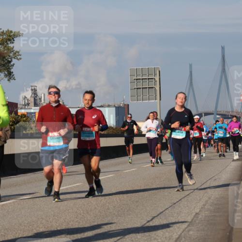 03.10.2025 - Köhlbrandbrückenlauf Luisa Fischer http://msf.ph/oto/9013493 03.10.2025 10:57:09 Position 3 1915, 165 meine-sportfotos.de