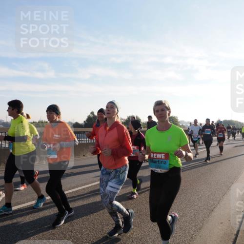 03.10.2025 - Köhlbrandbrückenlauf Fabian Wolf http://msf.ph/oto/9013573 03.10.2025 09:24:08 Position 3 1, 2502 meine-sportfotos.de