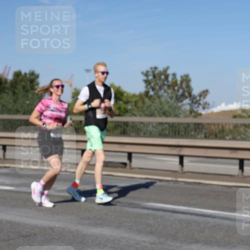 03.10.2025 - Köhlbrandbrückenlauf Julia Fischer http://msf.ph/oto/9013588 03.10.2025 13:06:44 Position 3  meine-sportfotos.de
