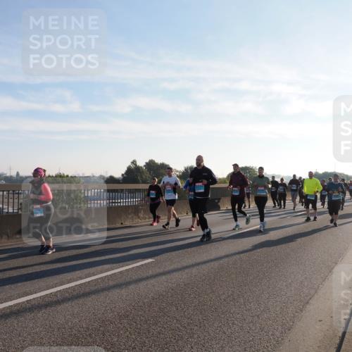 03.10.2025 - Köhlbrandbrückenlauf Fabian Wolf http://msf.ph/oto/9013703 03.10.2025 09:24:13 Position 3  meine-sportfotos.de