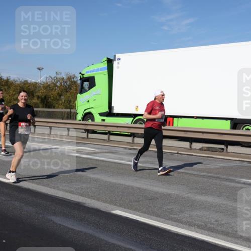 03.10.2025 - Köhlbrandbrückenlauf Julia Fischer http://msf.ph/oto/9013764 03.10.2025 13:07:16 Position 3  meine-sportfotos.de