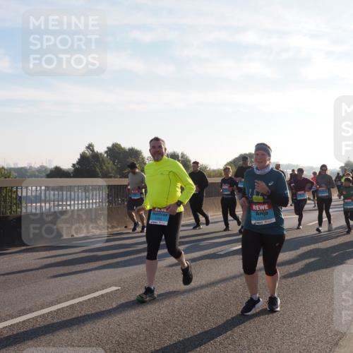 03.10.2025 - Köhlbrandbrückenlauf Fabian Wolf http://msf.ph/oto/9013787 03.10.2025 09:24:15 Position 3 2362, 1700 meine-sportfotos.de