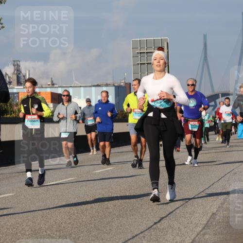 03.10.2025 - Köhlbrandbrückenlauf Luisa Fischer http://msf.ph/oto/9013814 03.10.2025 10:57:43 Position 3 3146, 69 meine-sportfotos.de