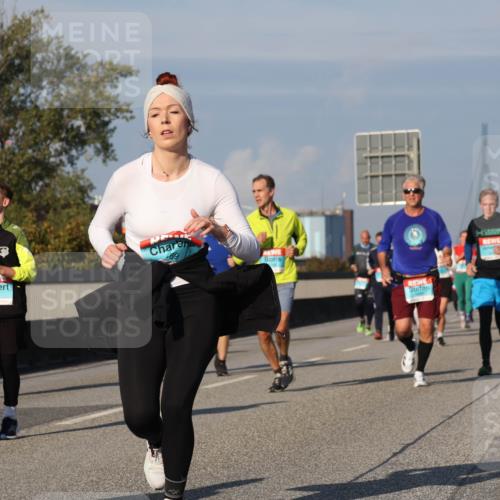 03.10.2025 - Köhlbrandbrückenlauf Luisa Fischer http://msf.ph/oto/9013840 03.10.2025 10:57:46 Position 3 3371, 69 meine-sportfotos.de