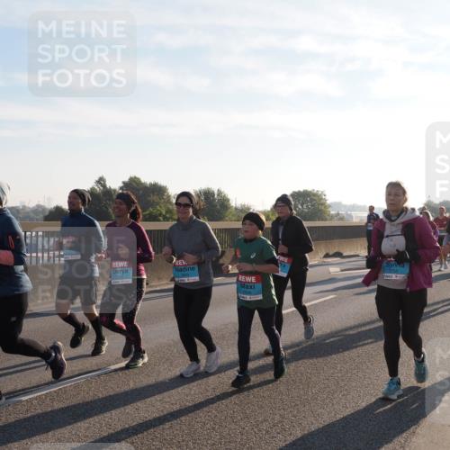 03.10.2025 - Köhlbrandbrückenlauf Fabian Wolf http://msf.ph/oto/9013877 03.10.2025 09:24:18 Position 3 929, 2101, 1001, 2899, 2898, 2058, 3669 meine-sportfotos.de