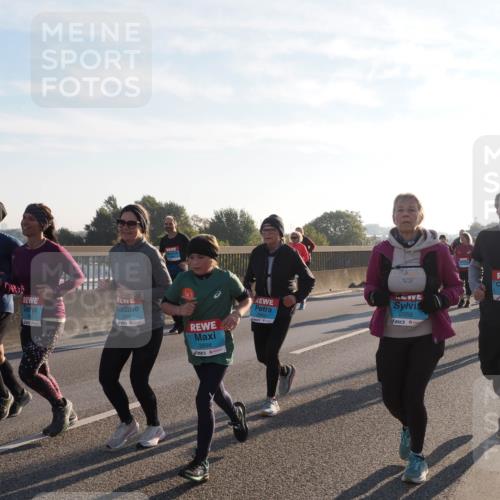 03.10.2025 - Köhlbrandbrückenlauf Fabian Wolf http://msf.ph/oto/9013890 03.10.2025 09:24:19 Position 3 2376, 2900, 2058, 3669, 2899, 2898 meine-sportfotos.de
