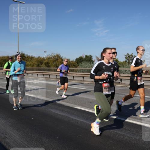 03.10.2025 - Köhlbrandbrückenlauf Julia Fischer http://msf.ph/oto/9013925 03.10.2025 13:07:51 Position 3  meine-sportfotos.de
