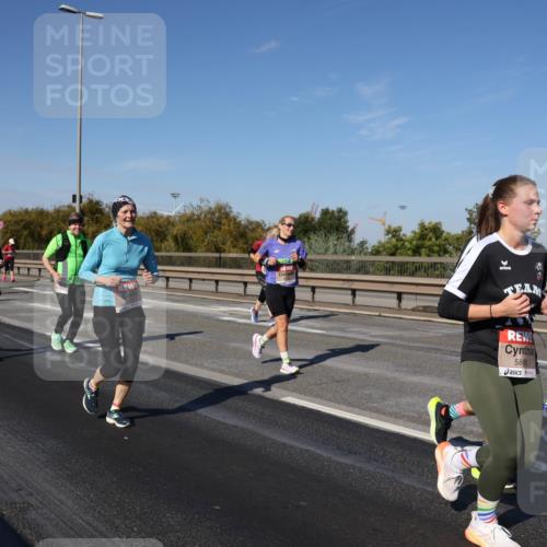 03.10.2025 - Köhlbrandbrückenlauf Julia Fischer http://msf.ph/oto/9013930 03.10.2025 13:07:52 Position 3 5888 meine-sportfotos.de