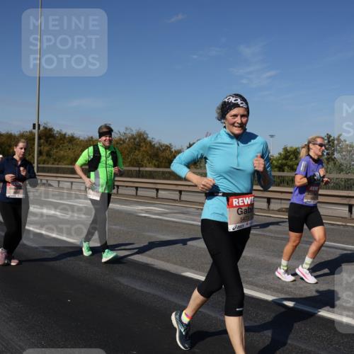 03.10.2025 - Köhlbrandbrückenlauf Julia Fischer http://msf.ph/oto/9013935 03.10.2025 13:07:53 Position 3 5473 meine-sportfotos.de