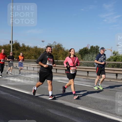 03.10.2025 - Köhlbrandbrückenlauf Julia Fischer http://msf.ph/oto/9013981 03.10.2025 13:08:01 Position 3 4793 meine-sportfotos.de