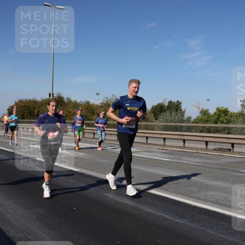 03.10.2025 - Köhlbrandbrückenlauf Julia Fischer http://msf.ph/oto/9014027 03.10.2025 13:08:11 Position 3  meine-sportfotos.de