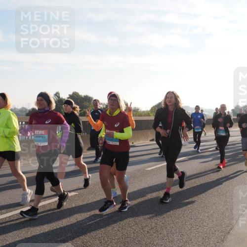 03.10.2025 - Köhlbrandbrückenlauf Fabian Wolf http://msf.ph/oto/9014029 03.10.2025 09:24:23 Position 3 2143, 2174 meine-sportfotos.de