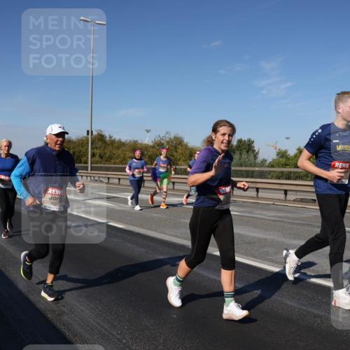 03.10.2025 - Köhlbrandbrückenlauf Julia Fischer http://msf.ph/oto/9014034 03.10.2025 13:08:12 Position 3 4517 meine-sportfotos.de
