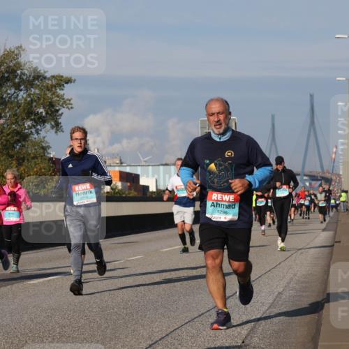 03.10.2025 - Köhlbrandbrückenlauf Luisa Fischer http://msf.ph/oto/9014037 03.10.2025 10:58:04 Position 3 2214, 1515, 1296 meine-sportfotos.de