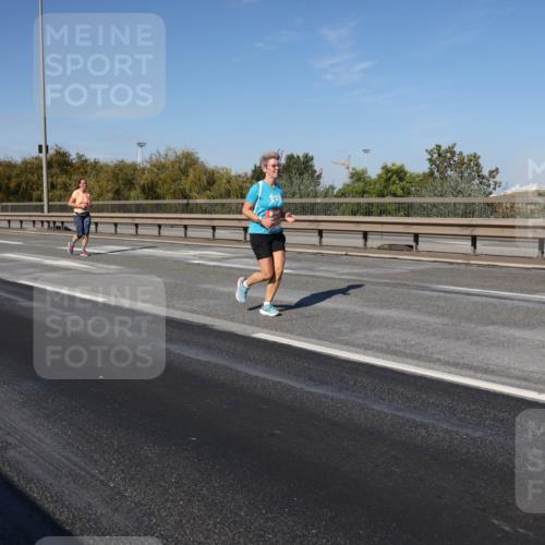 03.10.2025 - Köhlbrandbrückenlauf Julia Fischer http://msf.ph/oto/9014055 03.10.2025 13:08:15 Position 3  meine-sportfotos.de